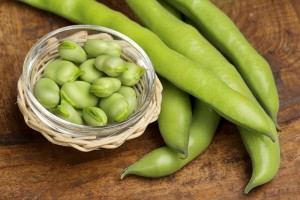 fava beans - 7 Spring Fruits & Vegetables